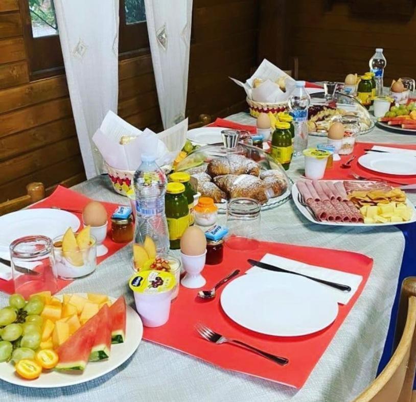B&B Il Girasole SantʼAnna Arresi Extérieur photo